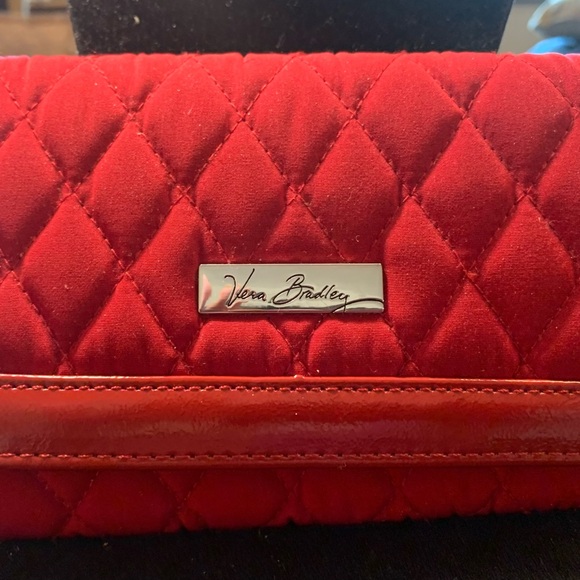 Vera Bradley Quilted Red Nylon and Patent wallet - Picture 4 of 9